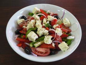 Horiatiki salata Greek salad Laconia taverna